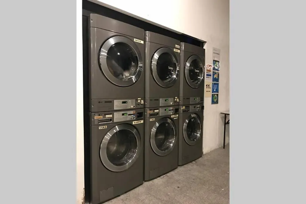 Appartement Sharil Regalia Studio Kuala Lumpur Maleisië